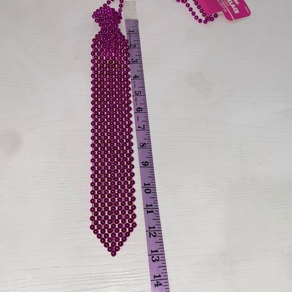Pink Beaded Tie Necklace - Picture 8 of 8